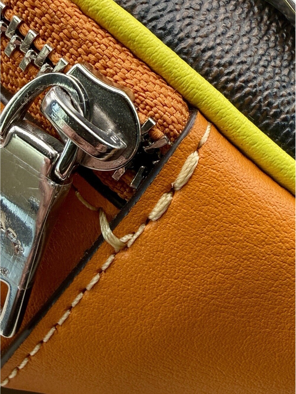 NEW Coach Signature Belt Bag Fanny Pack Crossbody Neon Yellow Orange Trim No Tag - Picture 5 of 15